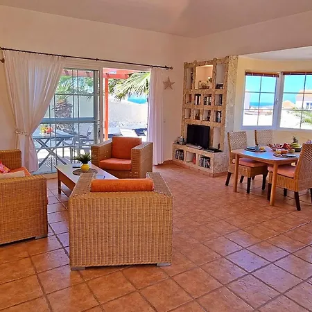 Casa Oasis By Interhome בית נופש לה פארד