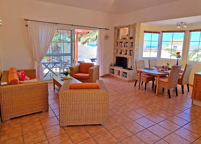 Casa Oasis By Interhome בית נופש לה פארד